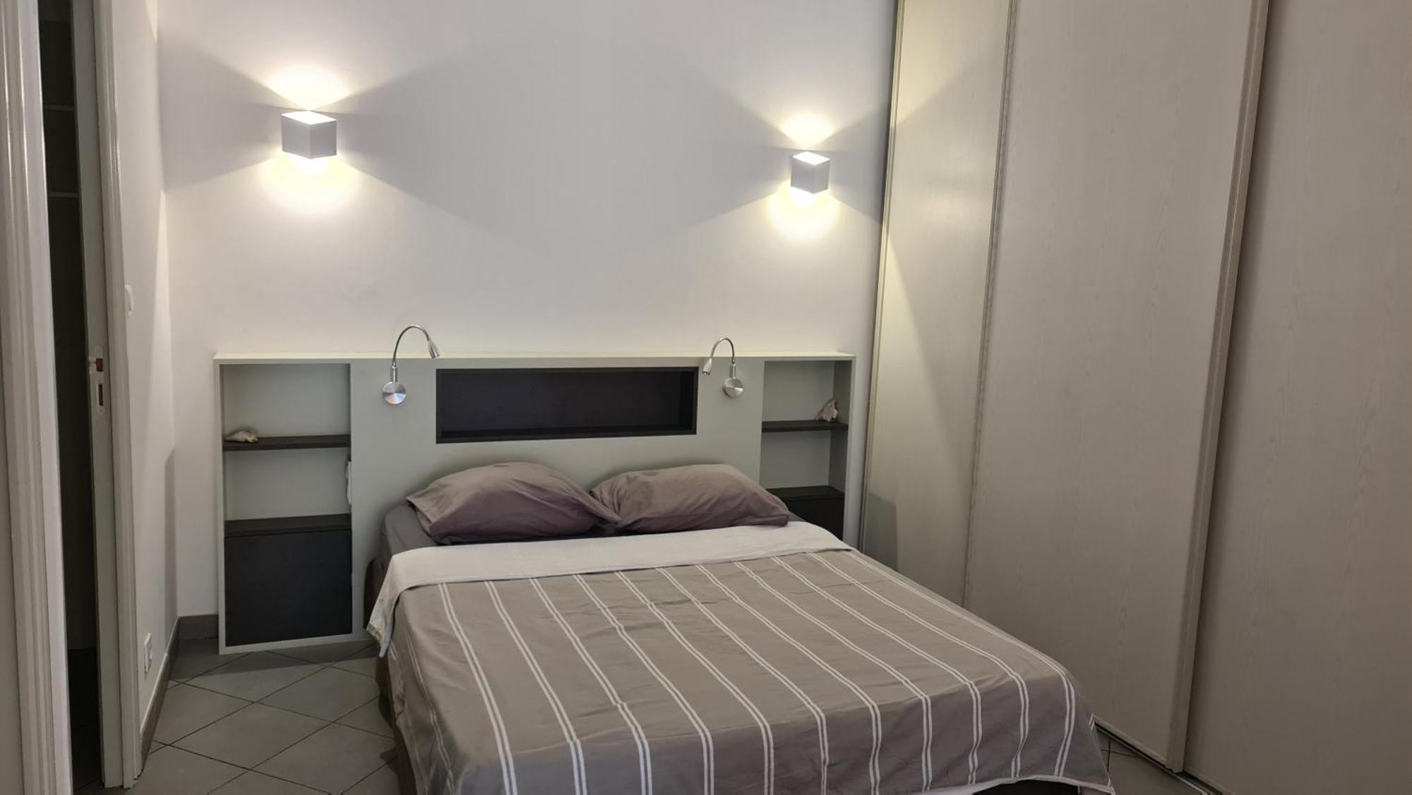 Grand Studio-Loft-Grand Parking-Climatise-Proche Centre Ajaccio  Kültér fotó