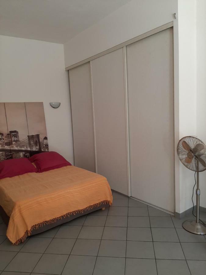 Grand Studio-Loft-Grand Parking-Climatise-Proche Centre Ajaccio  Kültér fotó