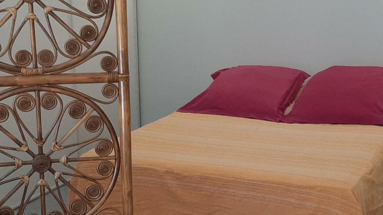 Grand Studio-Loft-Grand Parking-Climatise-Proche Centre Ajaccio  Kültér fotó